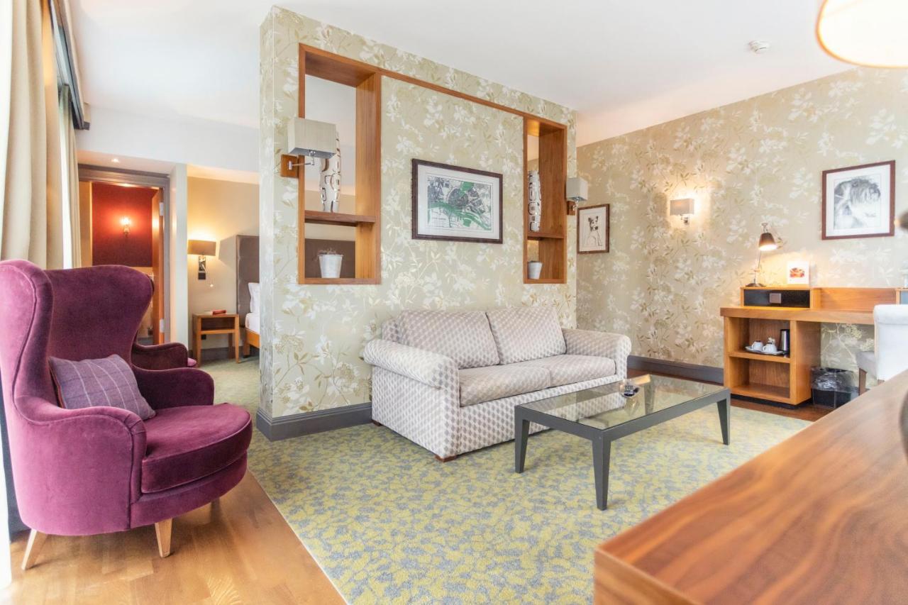 Junior Suite,1498773067:JPEG